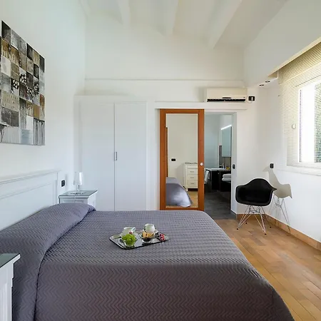 Agora Вілла Агрідженто