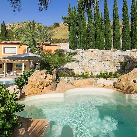 Вілла Agora Агрідженто