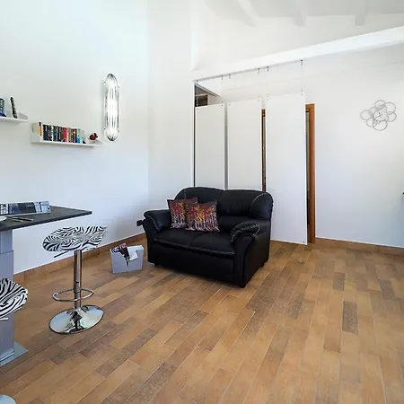 Agora Агрідженто