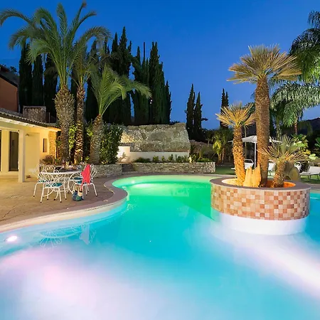 Agora Агрідженто