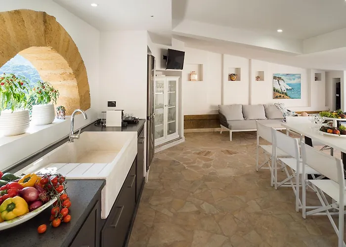 Agora Агрідженто